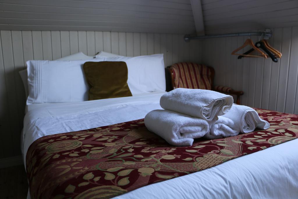 Rockfield House B&B 킬라니 외부 사진